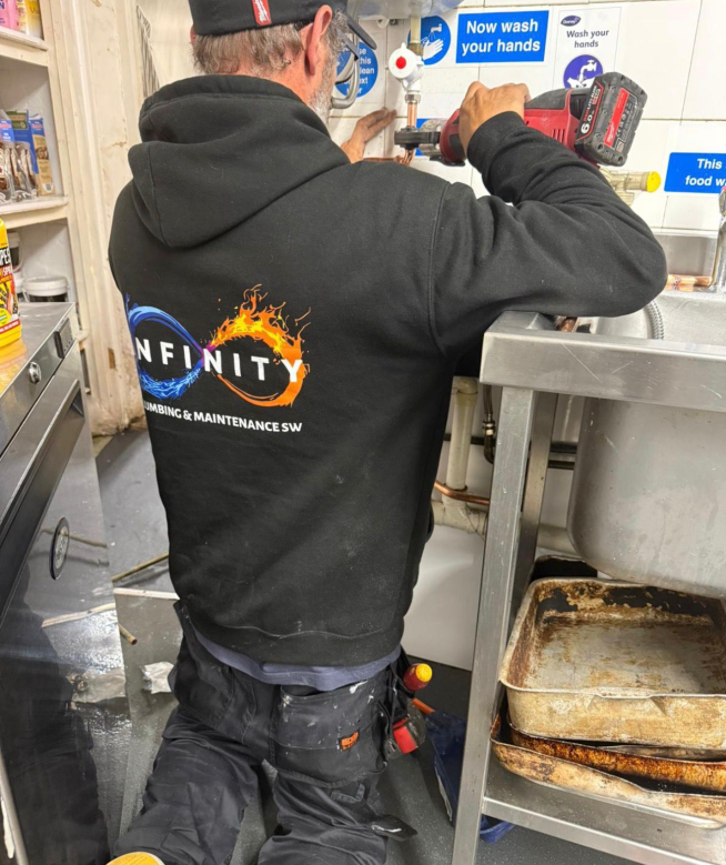 Commercial kitchen plumbing